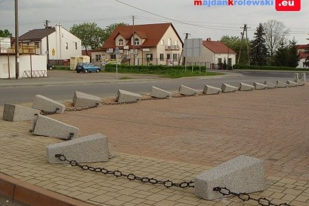                     Nie wiadomo: nuda, czy rozpierająca energia, a może brak…        Najprawdopodobniej w związku z wyłączeniem ostatatniego reaktora atomowego w Japonii,  ciemna strona mocy ujawniła się w nocy (z 5 na 6 maja)...