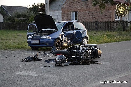 Około godziny 19:35 w Krzątce doszło do zderzenia motocykla z samochodem osobowym. W wyniku wypadku, dwie osoby zostały odwiezione do szpitali – kierujący pojazdami. W akcji ratowniczej uczestniczyły służby: OSP […]