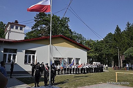 28 lipca 2019 r. w Hucie Komorowskiej odbyła się uroczystość 75. rocznicy istnienia Ochotniczej Straży Pożarnej w Hucie Komorowskiej. Zobacz relację fotograficzną z wydarzenia (179 zdjęć). Kliknij poniżej na zdjęcie…