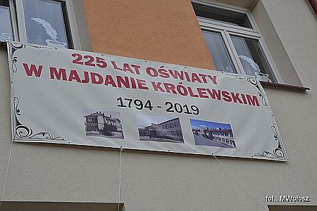 8 września 2019 r. w Majdanie Królewskim odbyła się uroczystość obchodów 225 lat oświaty w Majdanie Królewskim. Zobacz relację fotograficzną z wydarzenia (170 zdjęć). Kliknij poniżej na zdjęcie…