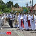 Relacja fotograficzna (136 zdjęć) z Procesji Bożego Ciała w Majdanie Królewskim w dniu 11 czerwca 2020 r. Kliknij na zdjęcie poniżej… Poniżej zobacz też galerie zdjęć z Procesji Bożego Ciała […]